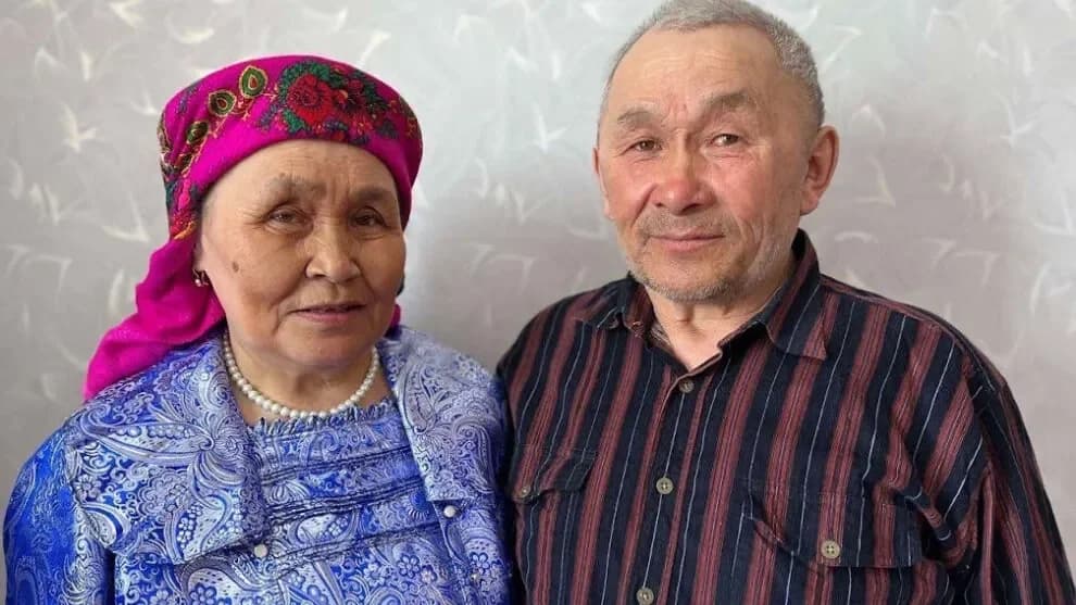 Алексей Иванович Валеев с супругой Анной