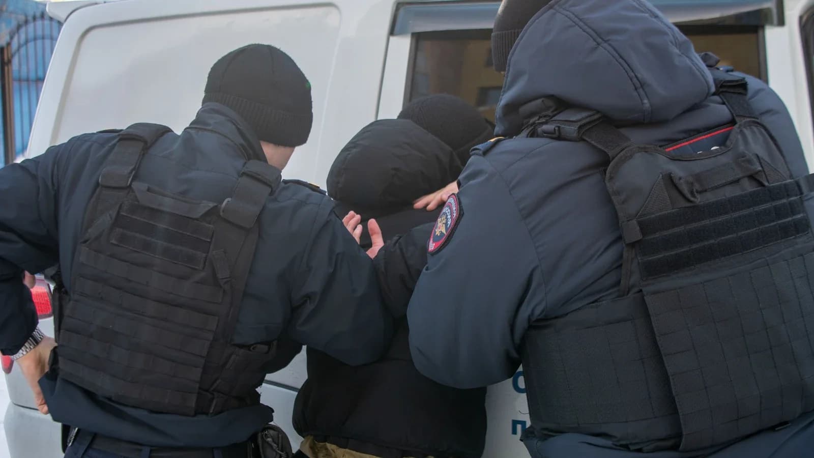 В Лабытнанги задержан девятнадцатилетний распространитель наркотиков