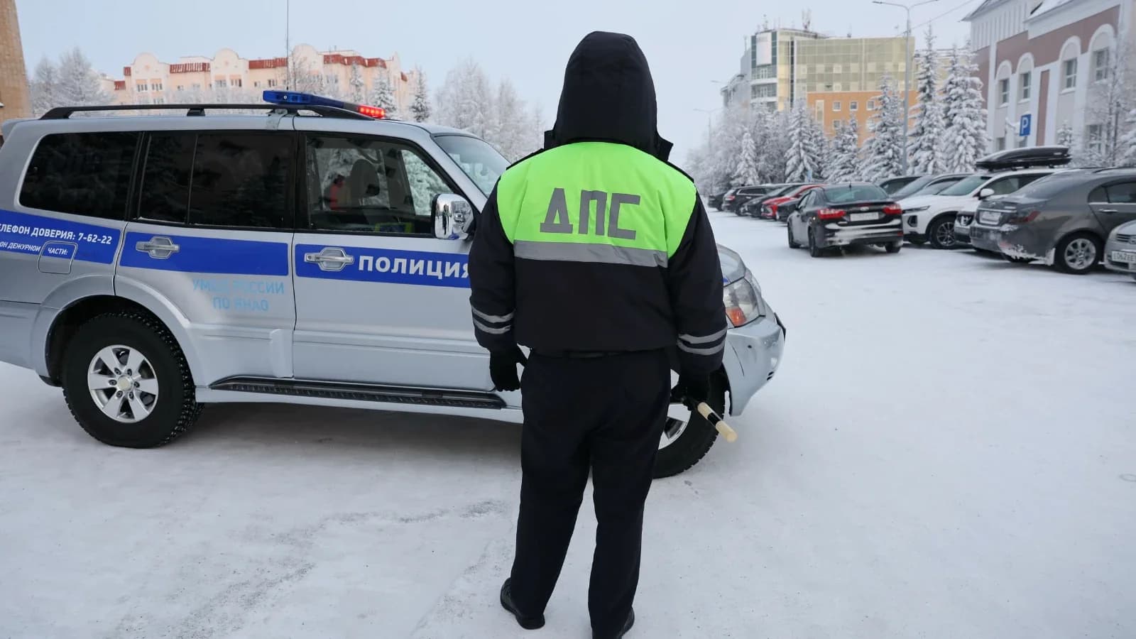 В Приуралье водитель сбил ребенка и въехал в автомобиль