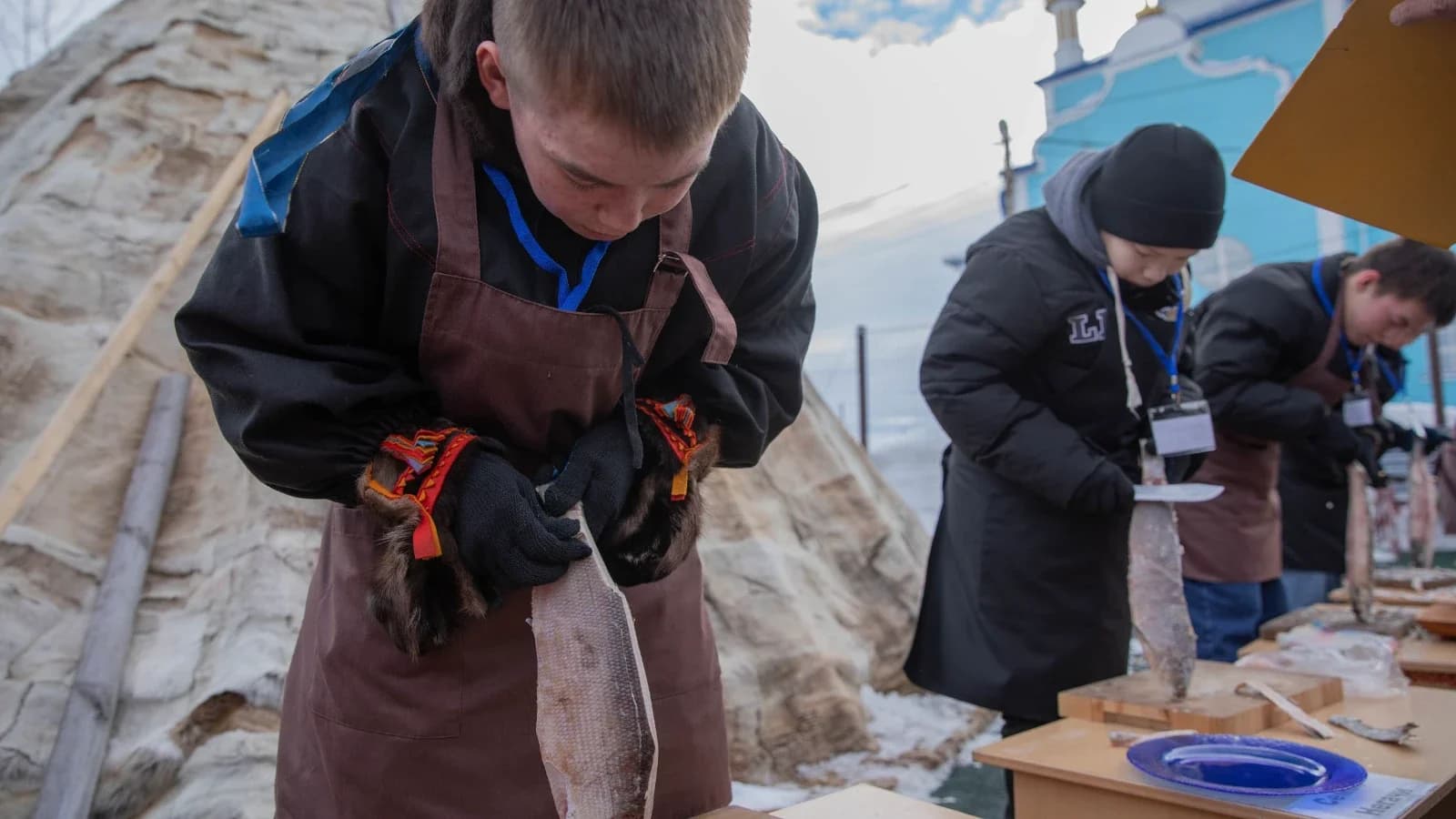 Юные оленеводы Приуралья посостязались в ловкости и ремеслах