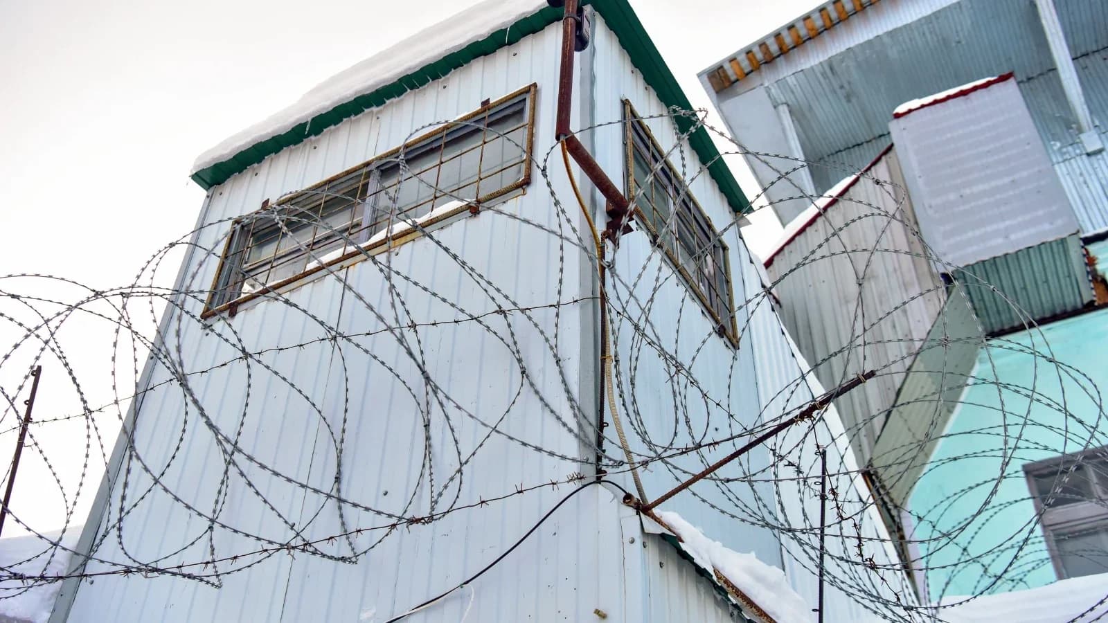 Житель Аксарки получил срок за покушение на убийство