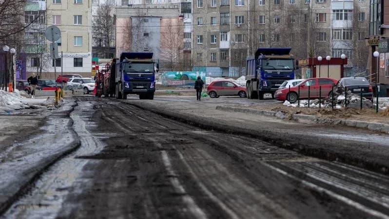Ремонт улицы Молодежной в Аксарке начнется с наступлением тепла