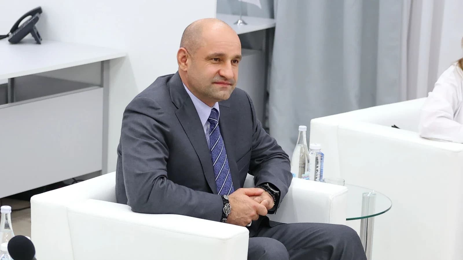 Артем Жога назвал День Победы главным праздником страны