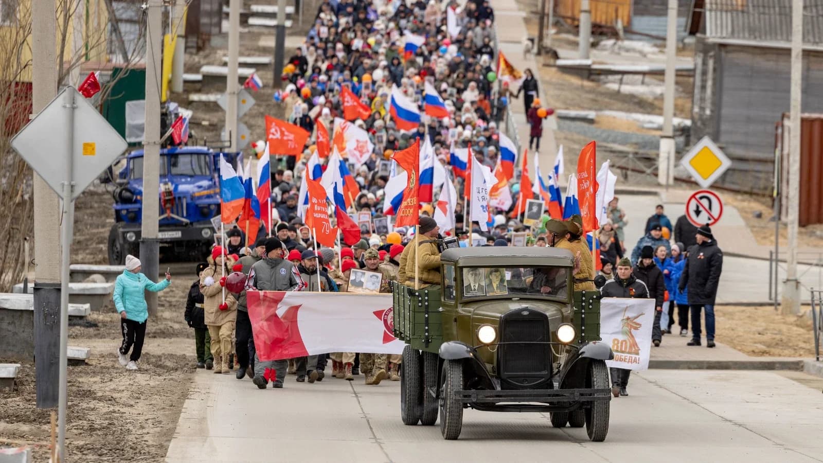 Один строй, одна Победа: в Приуралье прошел «Бессмертный полк»