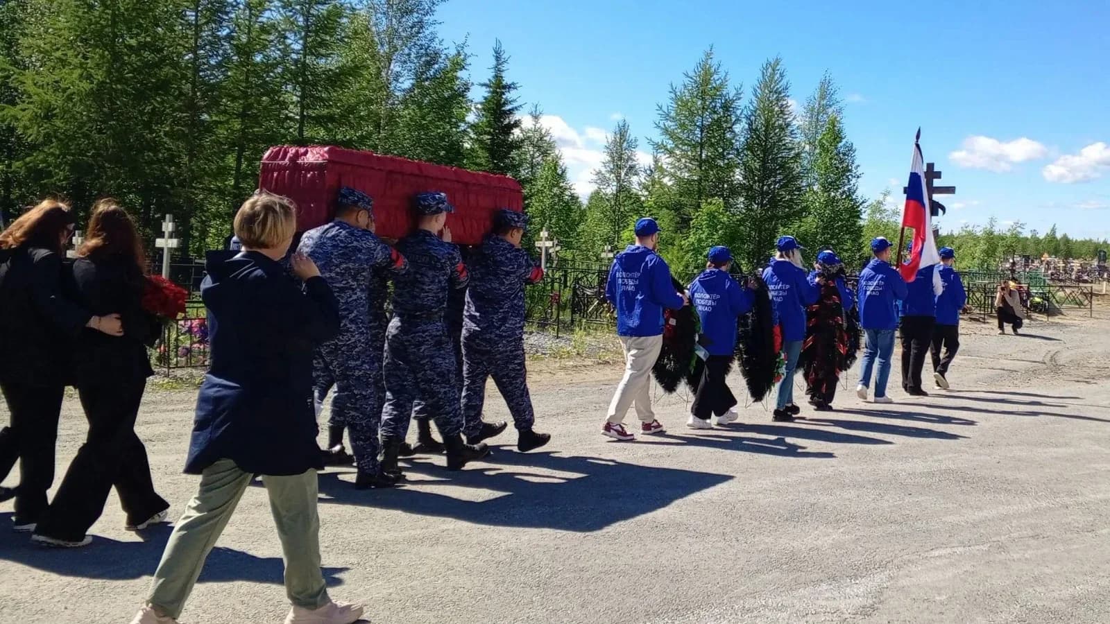 Приуральцы простились с героем, погибшим на СВО