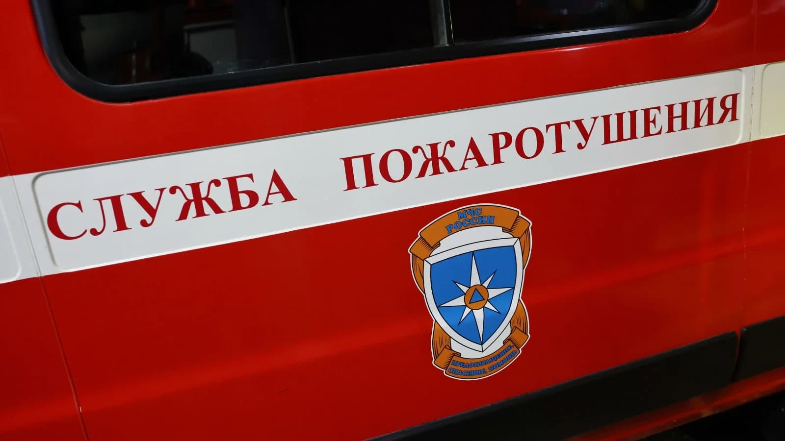 Безопасные выборы: пожарные в Лабытнанги проверяют территории избирательных участков